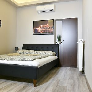 Kamer met een King Size Bed